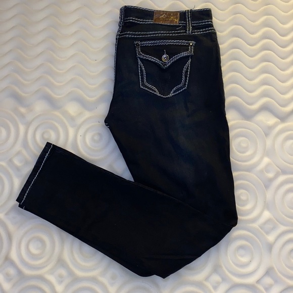 Black denim jeans. - Picture 1 of 6